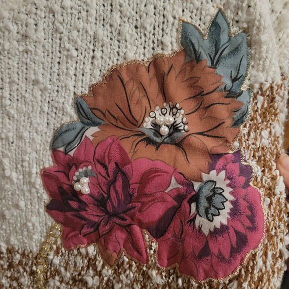 needle & yarn Cream Brown Mauve Burgundy Marled Cottage knitted sweater flower M - Picture 3 of 7
